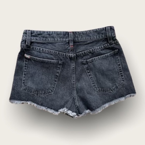 Alice + Olivia Jean Shorts | Size 26 | Unworn | AMAZING HIGH RISE VINTAGE SHORT - Picture 2 of 4
